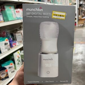 Munchkin 98 Degree Digital Bottle Warmer